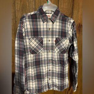 Levi’s flannel size small